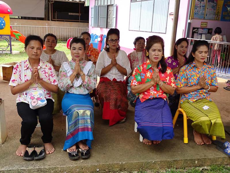 ประเพณีวันสงกรานต์ และวันผู้สูงอายุตำบลถ้ำสิงห์ 2561